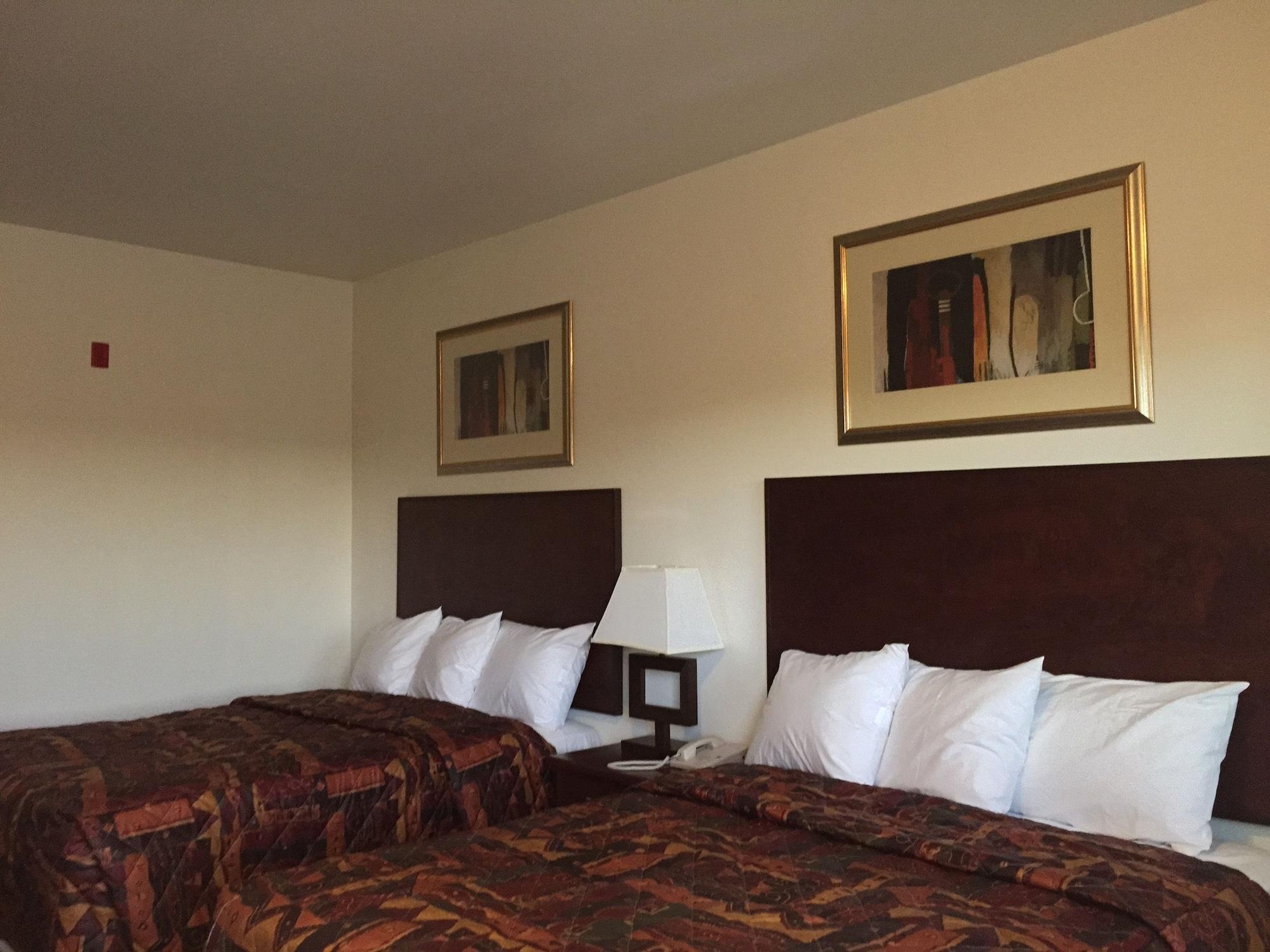 America Inn & Suites Ridgecrest Ngoại thất bức ảnh